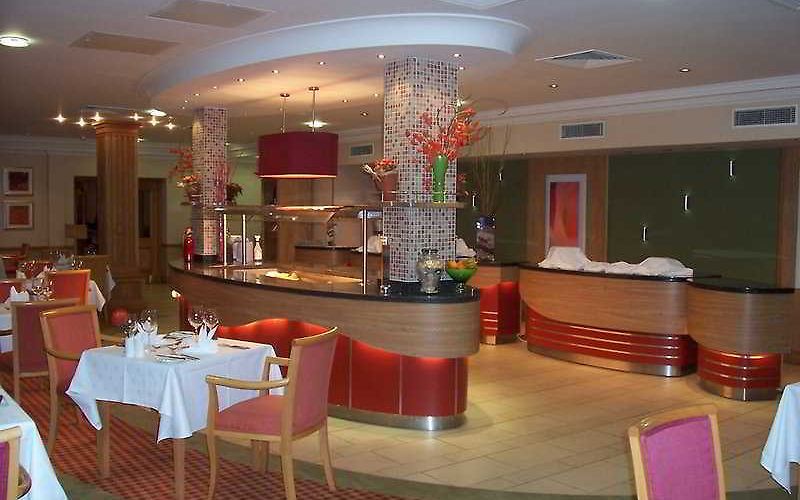 Oxford Spires Four Pillars Hotel